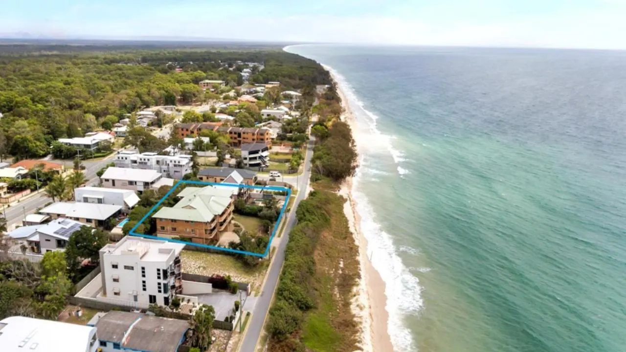 Great Unit With Ocean View Apartment Woorim